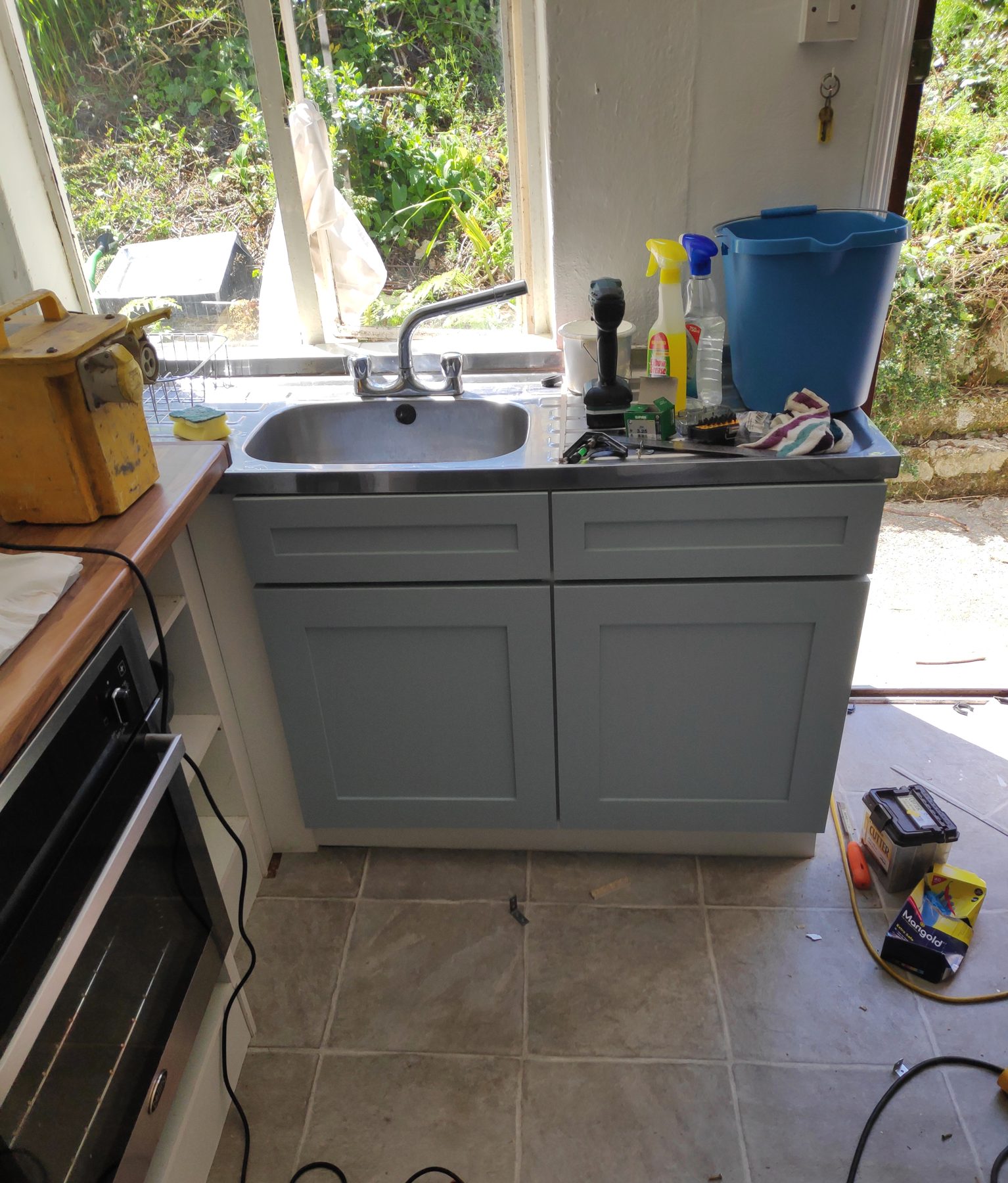 Cottage kitchen (finished) - fitted by Kitchen Hero