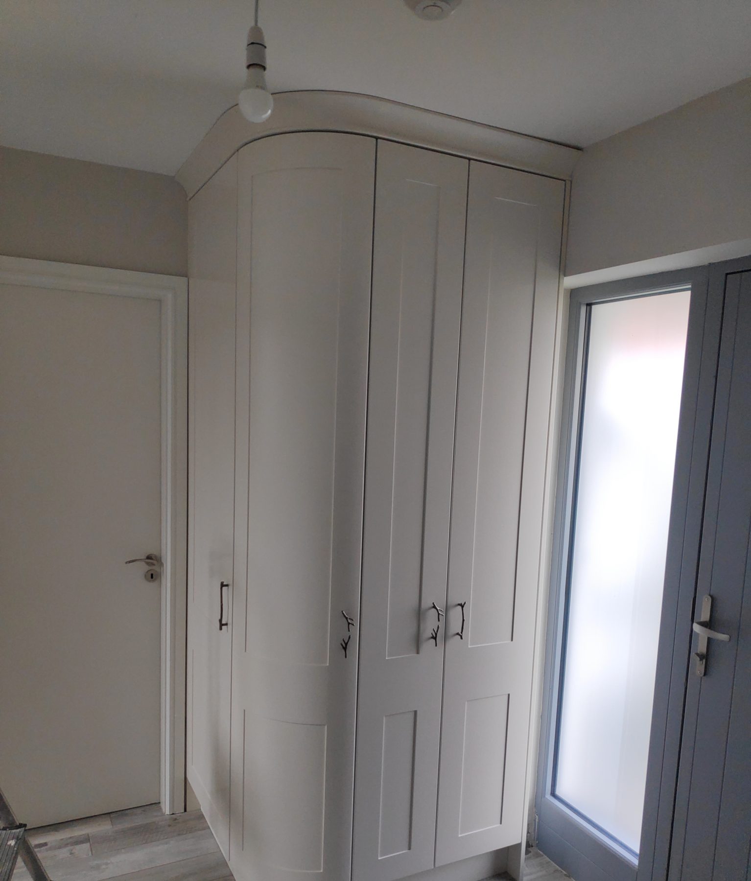 Curved corner cabinet (finished) - fitted by Kitchen Hero