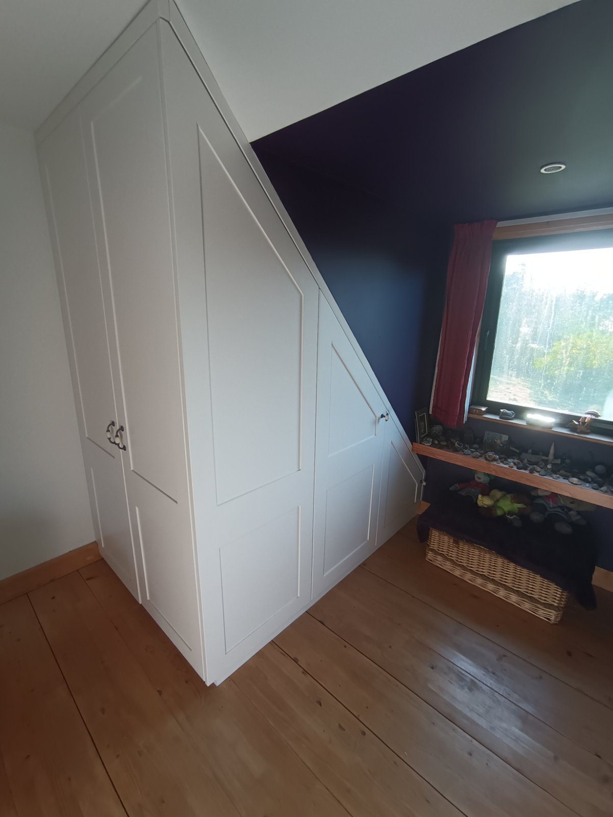 Eaves wardrobes Eaves wardrobes (finished) - fitted by Kitchen Hero
