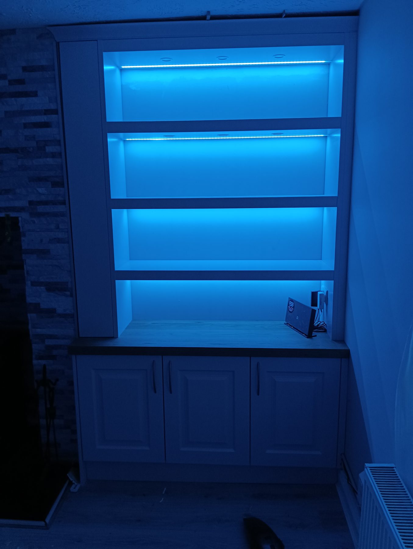 Lit dresser unit Lit dresser unit (finished) - fitted by Kitchen Hero