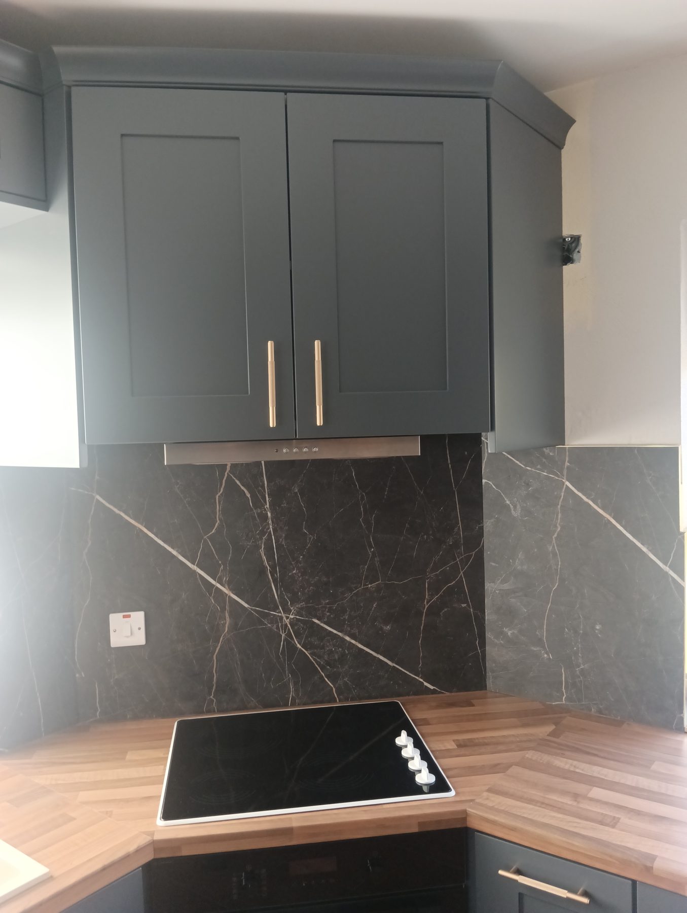 Navy shaker kitchen (finished) - fitted by Kitchen Hero