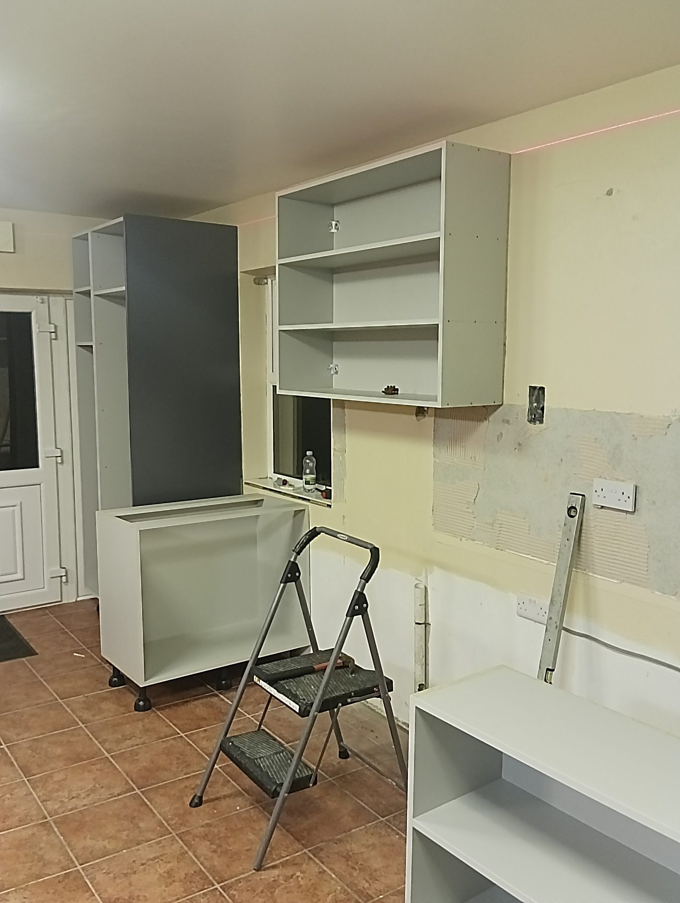 Navy shaker kitchen Navy shaker kitchen (mid-fit) - fitted by Kitchen Hero
